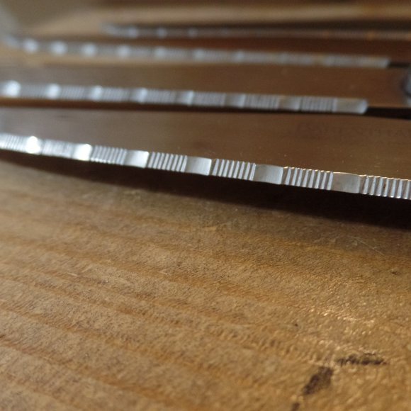 Set of 5 Barenthal L’Artet La Table France Bee Handle Steak Knives Set - Picture 7 of 11